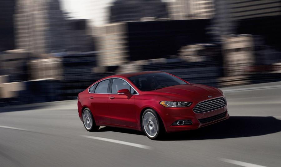  Ford Fusion 2013 года  (US) (фото 92 из 202)